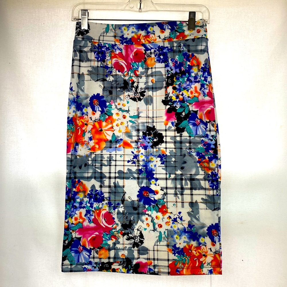 Renee C. body con pencil skirt floral print multi color stretch knit fabric SM